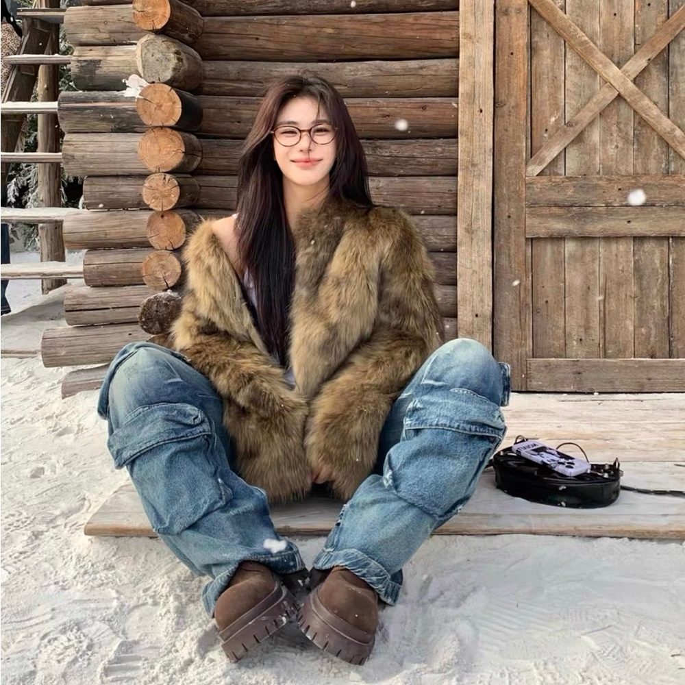 NWOT Faux Fur Coat